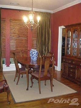 3rd image of 673 Brookhaven Ct