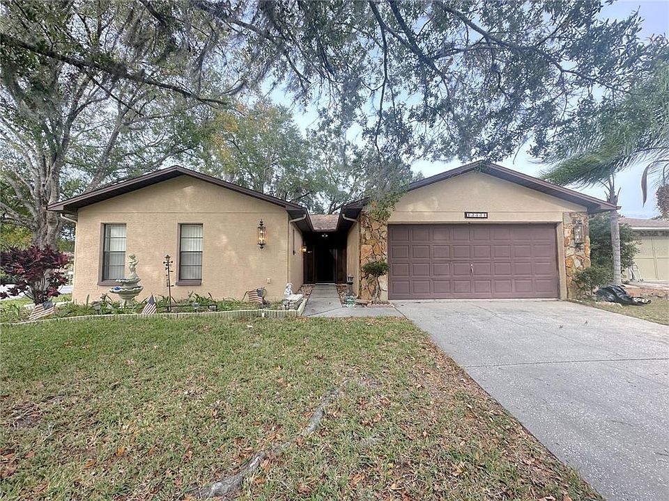 1st image of 12321 Golden Oak Cir
