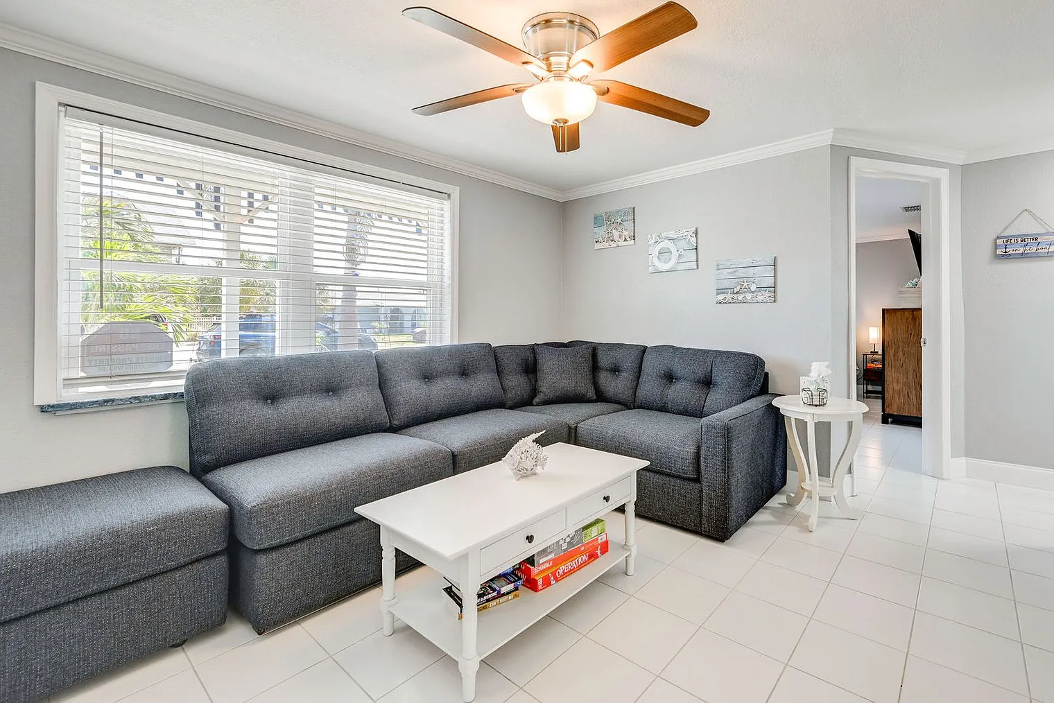 2 bed, 1.0 bath, 1797 sqft, $5,056 — Photo 3