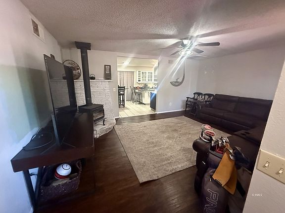 5th image of 36 1st Ave