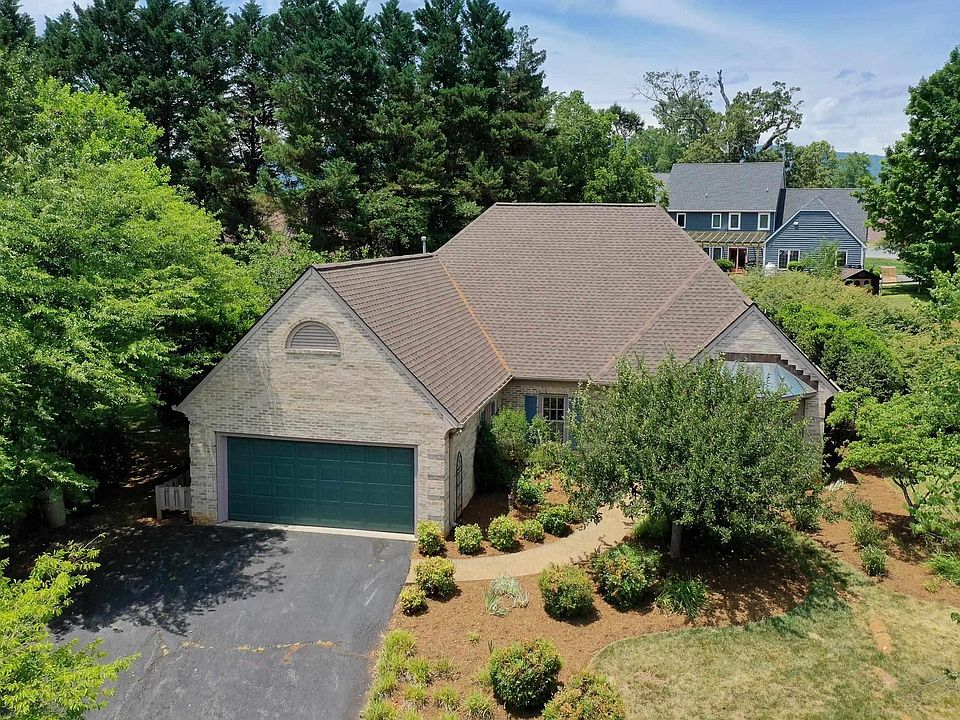 1st image of 1130 Highlands Dr