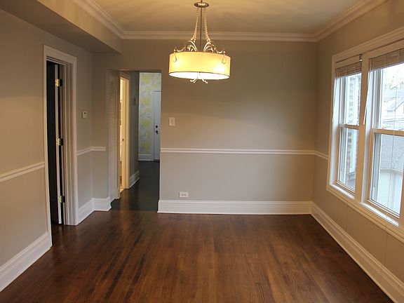 5th image of 4114 N Saint Louis Ave #1