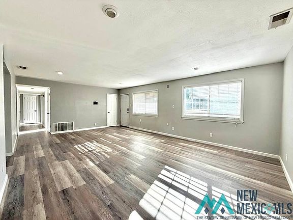 4th image of 1012 N 8th St