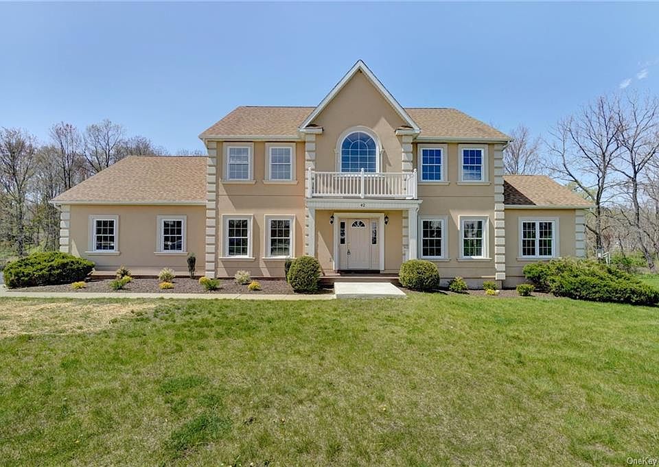 1st image of 42 Hannah Ln