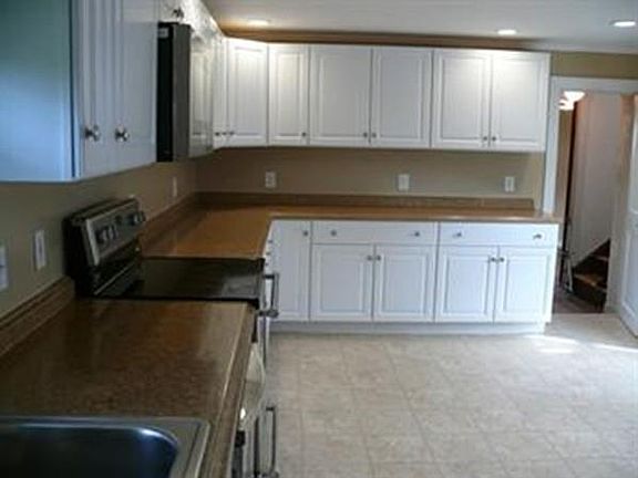 5th image of 44 Grove St
