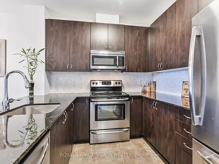 7400 Markham Rd #308 — Photo 5