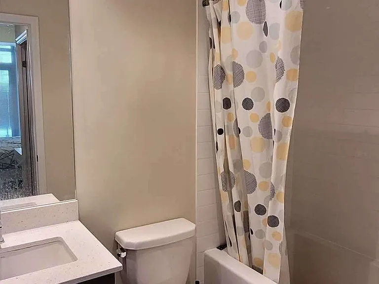 400 Adelaide St E #1202 — Photo 15