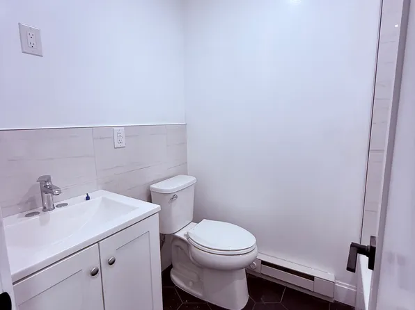 25 Hackensack Plank Road image 5 of 5