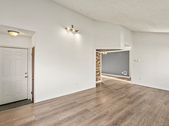 3rd image of 2107 Broadway Ave