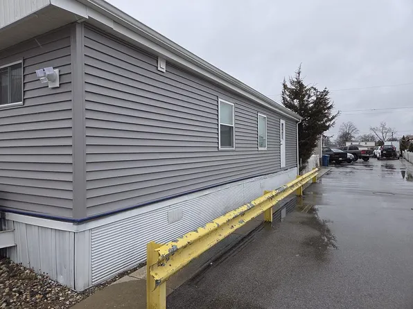 1513 N 46th Ave, Melrose Park, IL 60160