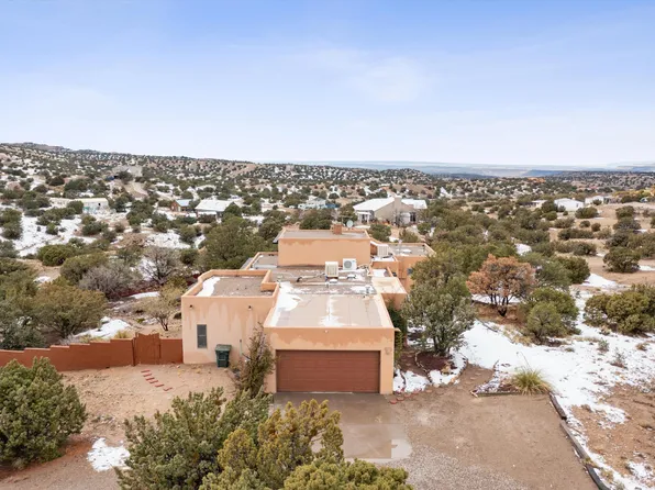 18 Plaza De Sonadores, Placitas, NM 87043