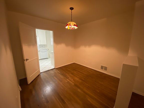 2nd image of 269 S Doheny Dr APT A