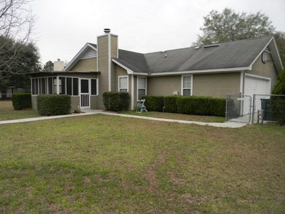 5th image of 903 Lakeside Dr