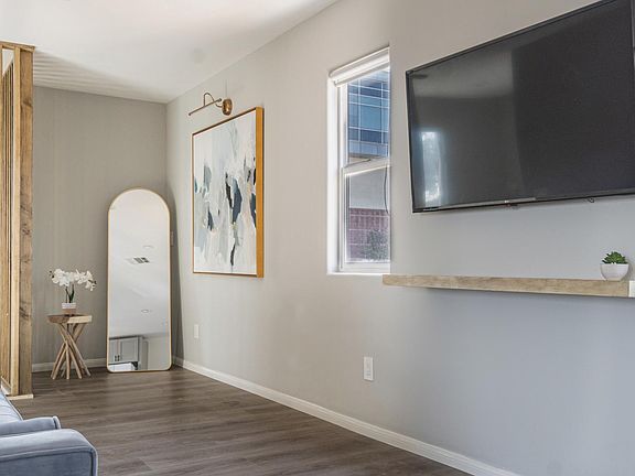 3rd image of 832 N Bonnie Beach Pl #Ahmf3w52b
