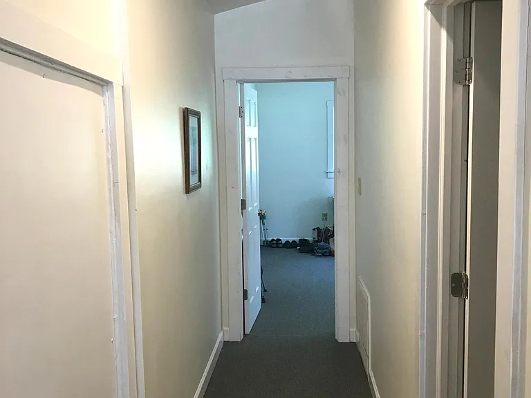 20 Hickory St — Photo 6