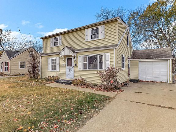 2nd image of 4421 Xenia Ave N