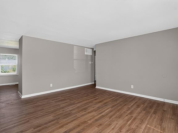 4th image of 3424 N Mitchner Ave