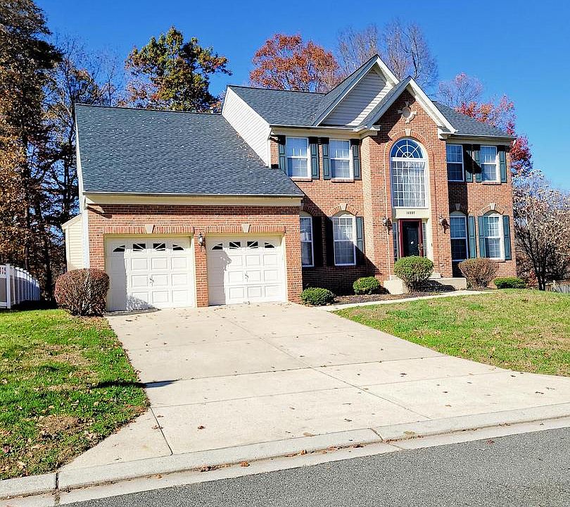 1st image of 14907 River Chase Ct