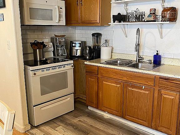 5th image of 5250 E Lake Mead Blvd Unit 81