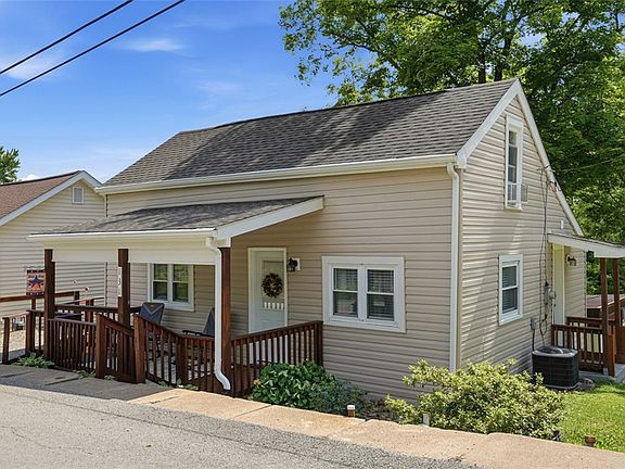 2nd image of 131 Highland Ave