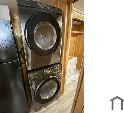 2 bed, 800 sqft, $3,030 — Photo 2