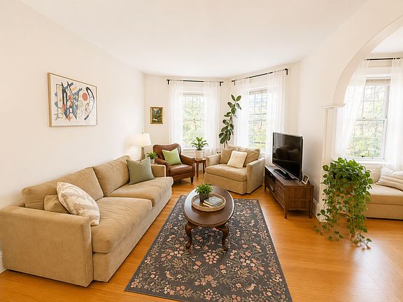 3rd image of 32 Claflin Rd #2