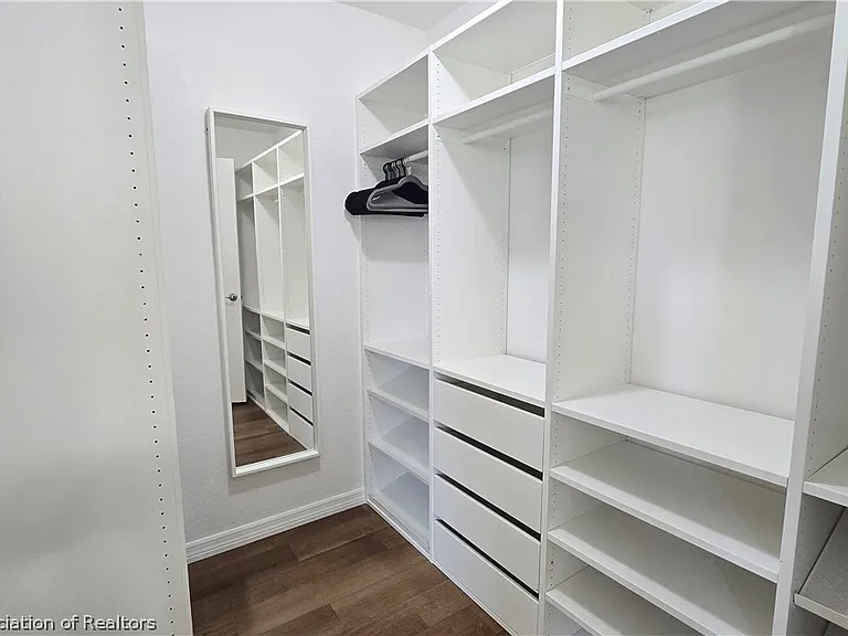 4720 San Lorenzo Dr — Photo 21