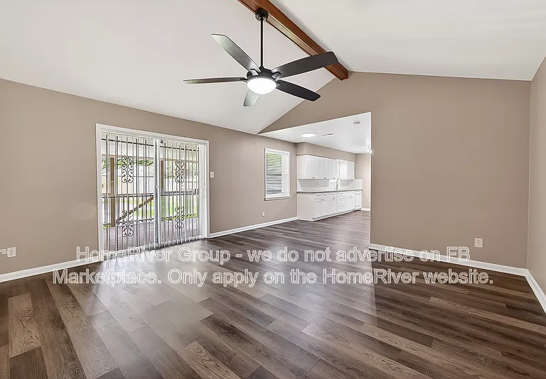 12002 Hillcroft Ave — Photo 10