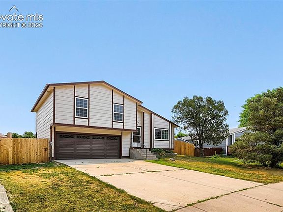 3rd image of 534 Blossom Field Rd