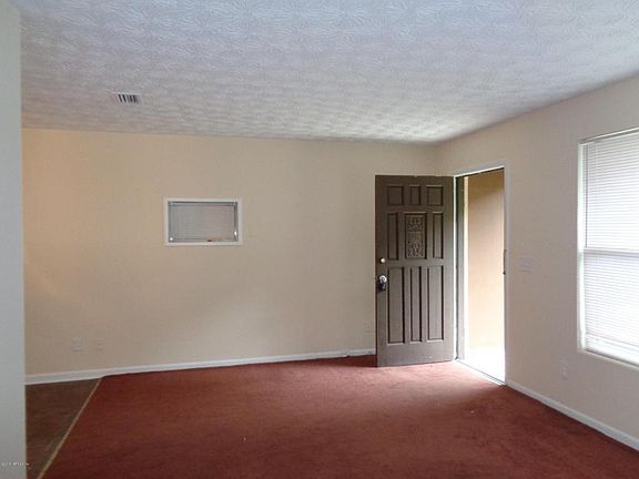 3rd image of 2213 Patou Dr
