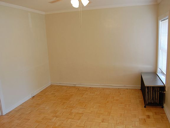 2nd image of 1739 G St #B1