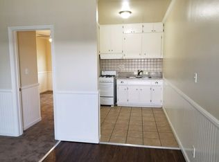 West Ave, Fullerton, CA 92833