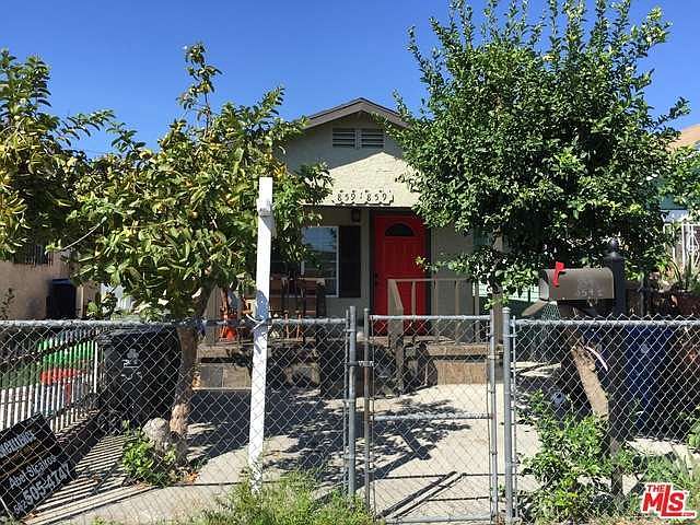 2nd image of 859 E 52nd St