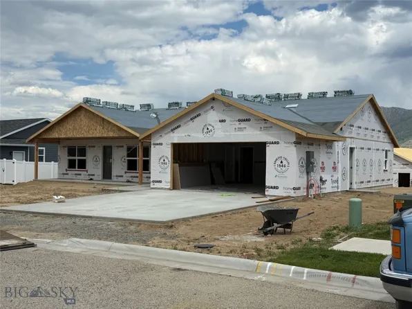 48 Avon Cir, Butte, MT 59701