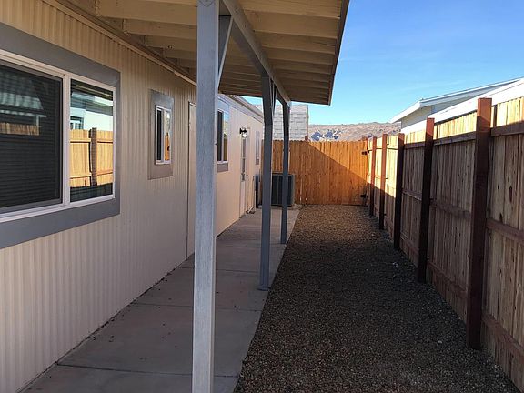 3rd image of 1725 Bluebonnet Blvd