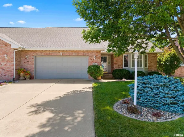 5314 N Stenning Dr, Peoria, IL 61615