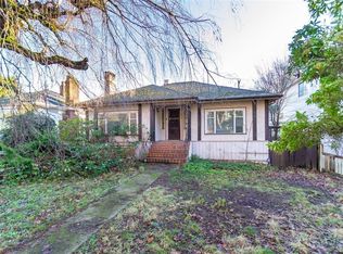 7244 Granville St, Vancouver, BC V6P 4X9