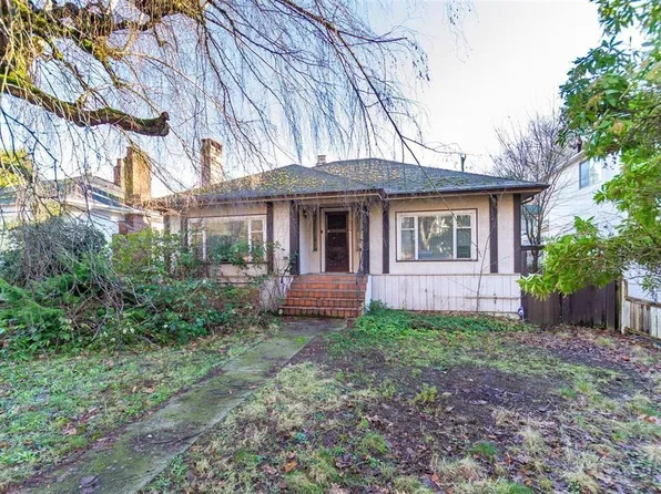 7244 Granville St, Vancouver, BC V6P 4X9