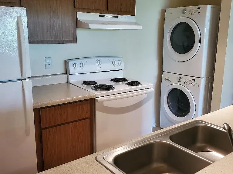Sand Pebble Community *Renovated Units — Photo 30