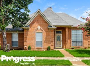 742 Silver Sands Dr, Cordova, TN 38018