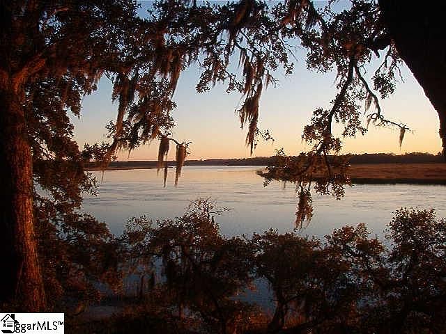 2nd image of 190 Bull Point Dr