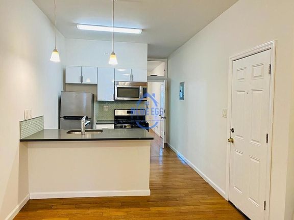 2nd image of 1446 Gates Ave #1B