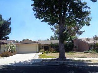 9224 Natick Ave, North Hills, CA 91343