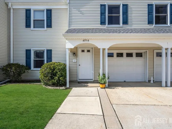 479 N Newport Way, Monroe, NJ 08831