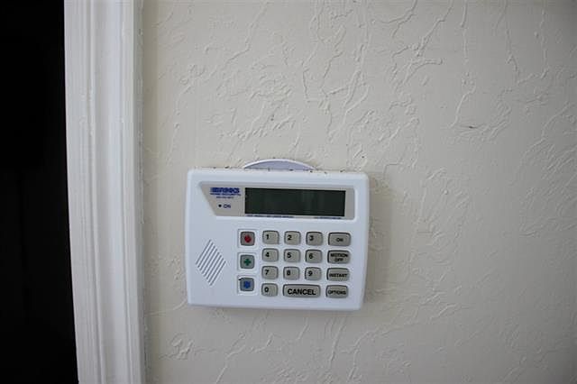 1st image of 4029 SW Sunflower Ln