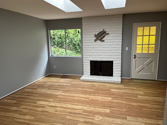 5th image of 2574 Carmel Valley Rd