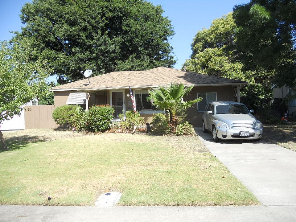 1st image of 1016 Park Blvd