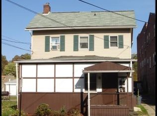 348 2nd St APT C, California, PA 15419