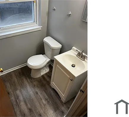 11410 S Western Ave #1 — Photo 3