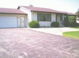 1135 Chatterton St, Gladwin, MI 48624